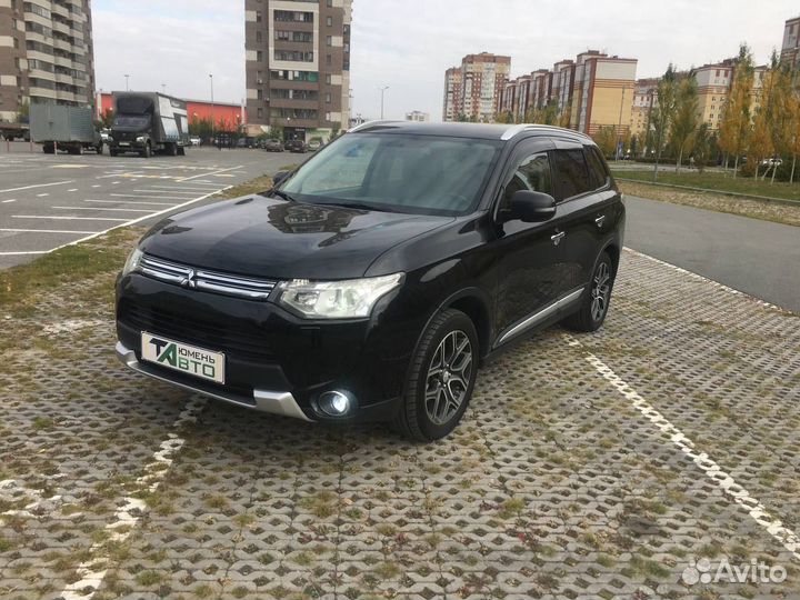 Mitsubishi Outlander 2.4 CVT, 2014, 222 000 км