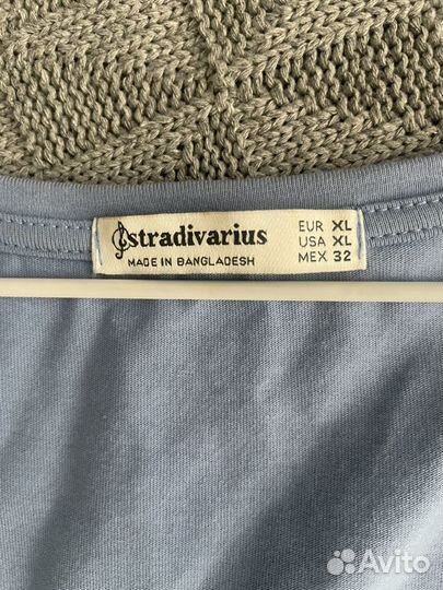 Футболка Stradivarius