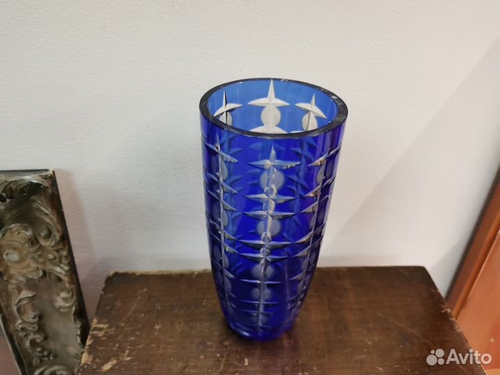 Ваза для цветов СССР синее стекло