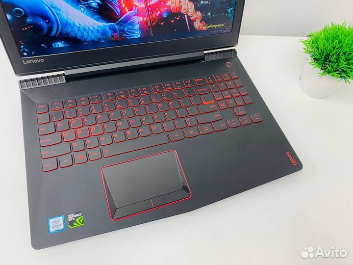 Игровой ноутбук Lenovo