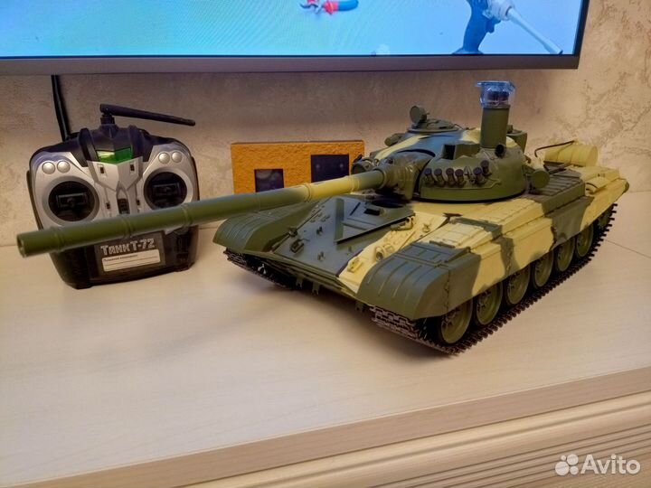 Радиоуправляемый танк от Деагостини