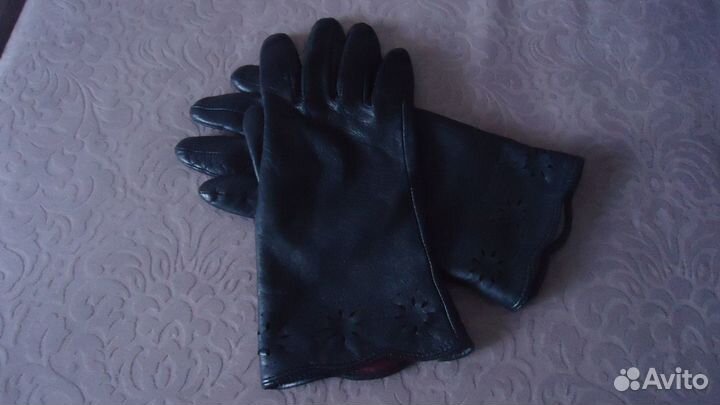 Перчатки кожанные женские S