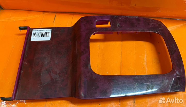 Консоль кпп Toyota Mark II GX110, 1004371