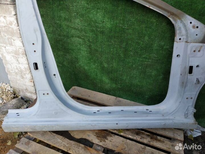 Порог правый Hyundai Elantra AD