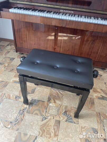 Банкетка для пианино регулируемая