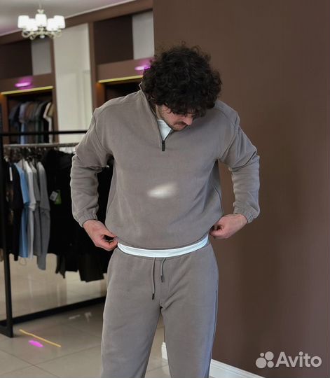 Спортивный костюм мужской