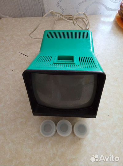 Фильмоскоп с пленками и набор юного натуралиста