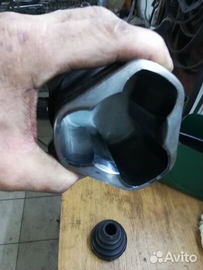 Левый передний внутренний шрус Suzuki Grand Vitara