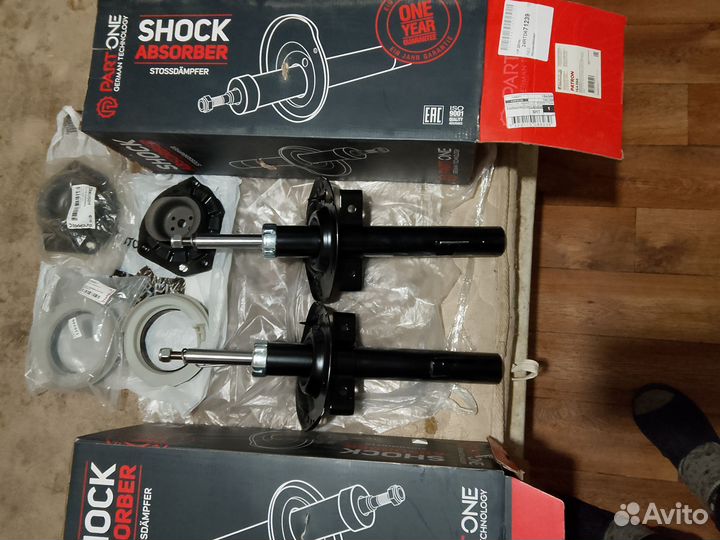 Амортизаторы передние на Меган 2