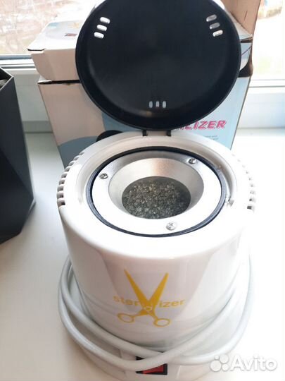 Стерилизатор для маникюрных инструментов