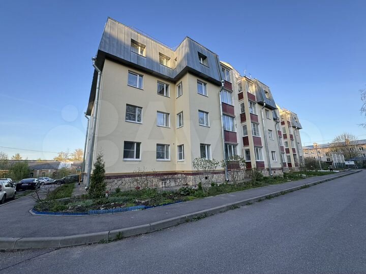 2-к. квартира, 68,1 м², 1/4 эт.