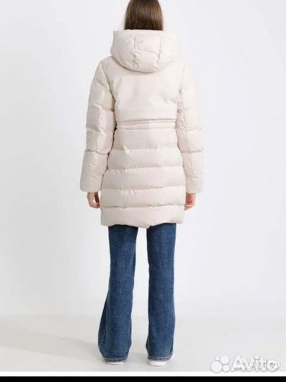 Пуховик зимний для девочки 146, 152 новый