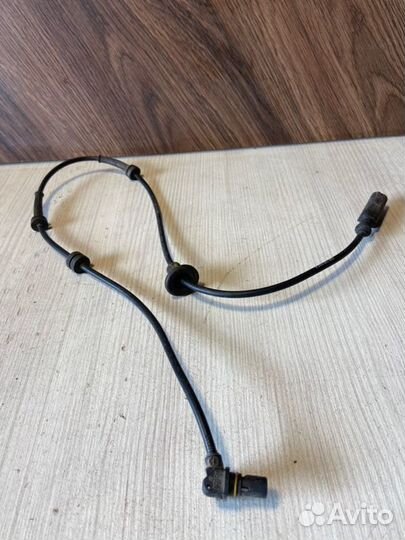 Датчик abs задний Peugeot 107