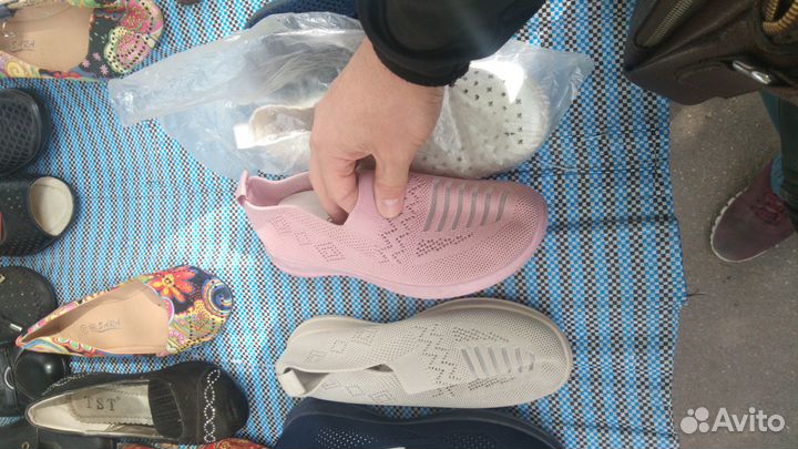 Продам обувь
