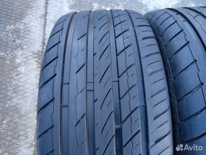 Ovation VI-388 235/45 R17 97W