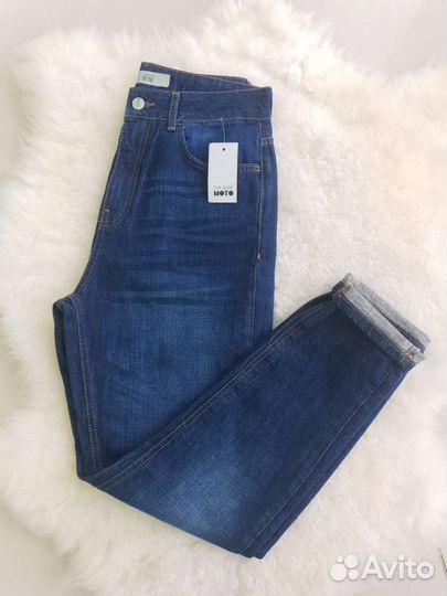 Джинсы mom, бананы