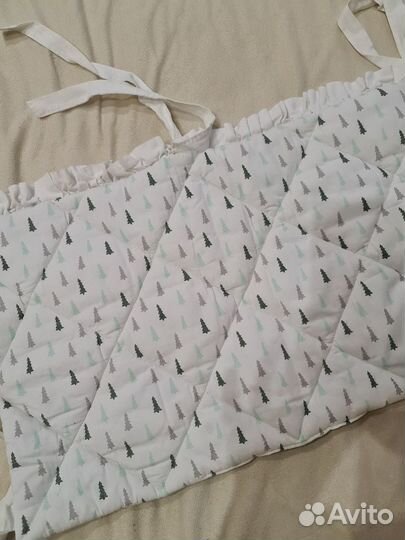 Бортики в кроватку+одеяло+подушка+постельное