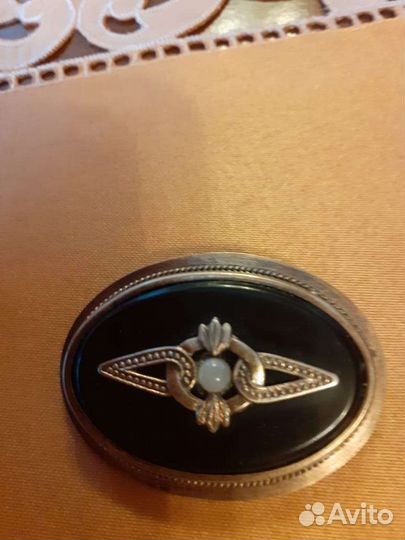 Винтажная брошь 40-50 х годов