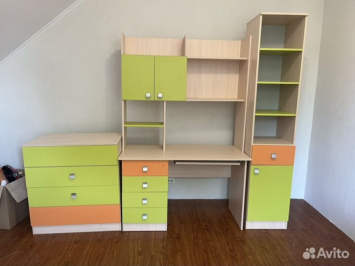 Стеллаж, комод