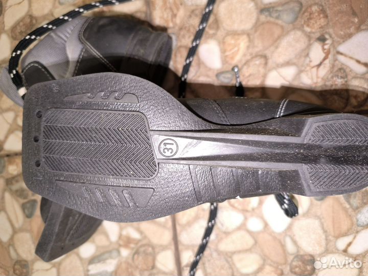 Лыжные ботинки 31