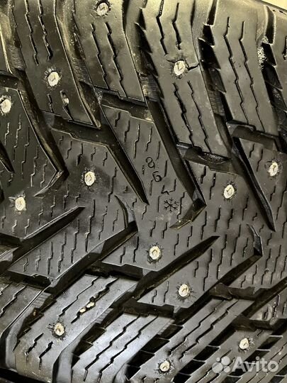 Nokian Tyres Hakkapeliitta 8 SUV 265/50 R20 T