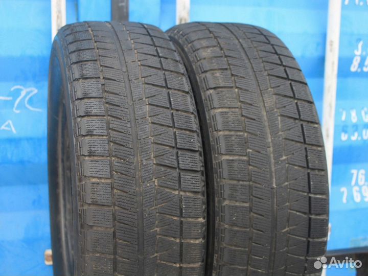 Bridgestone Blizzak Revo GZ 225/60 R17