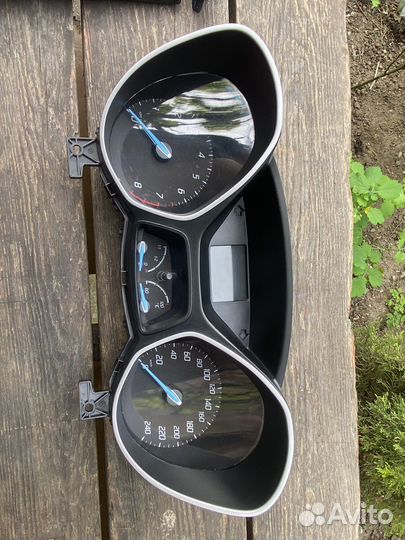 Спидометр ford focus 3