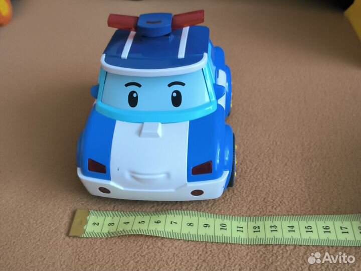 Робокар Поли