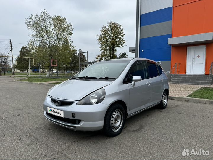 Honda Fit 1.3 CVT, 2002, 300 000 км
