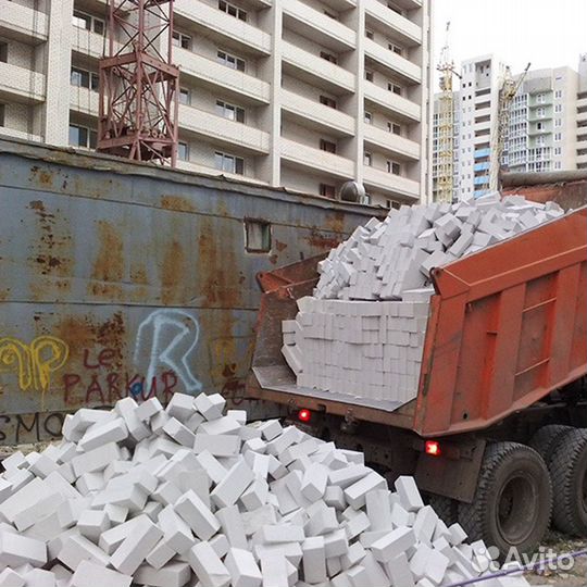 Кирпич навал