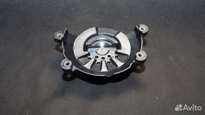 Защитная крышка грм на Yamaha R6 2016