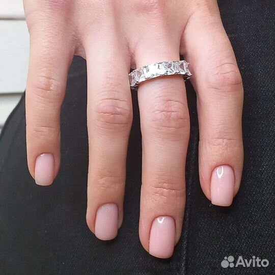 Депиляция воском: руки полностью