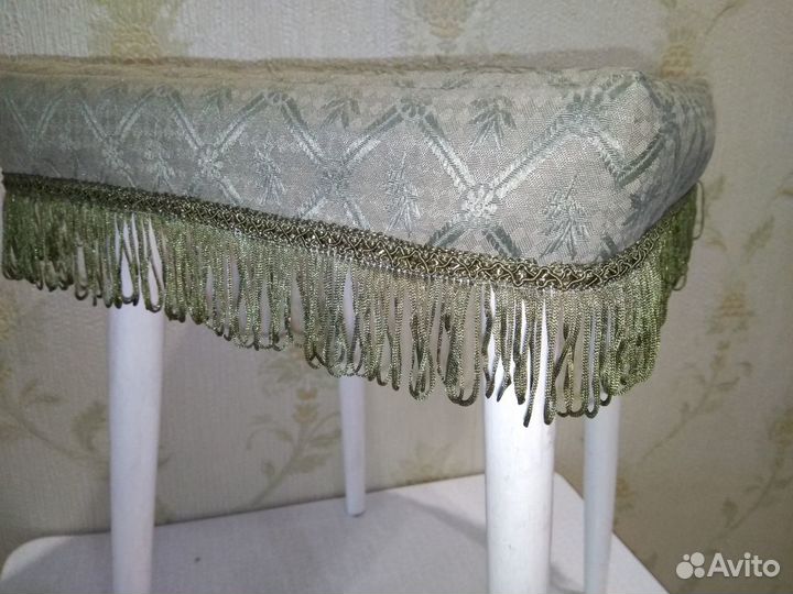 Чехлы-сидушки для табурета 32*32