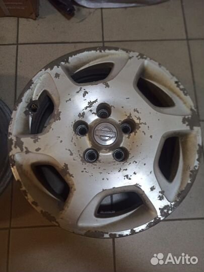 Nissan Maxima диски литые