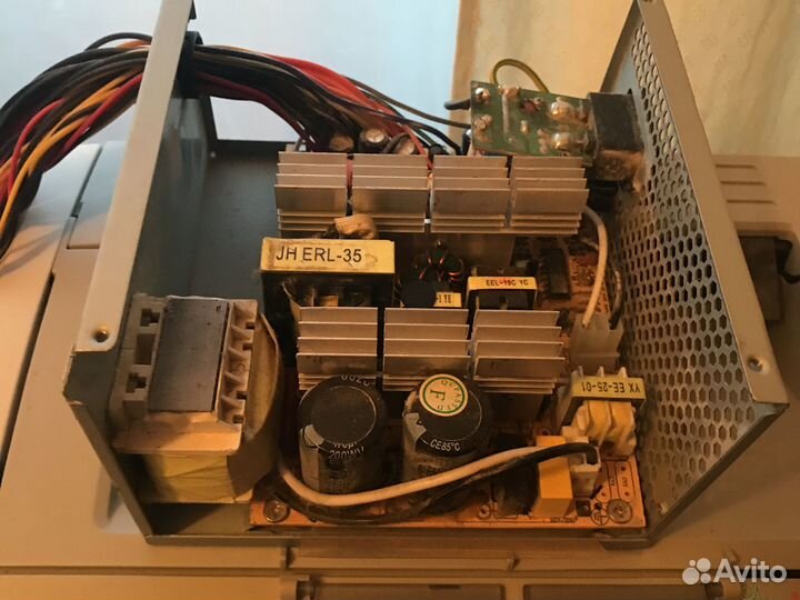 Мониторы и аксессуары