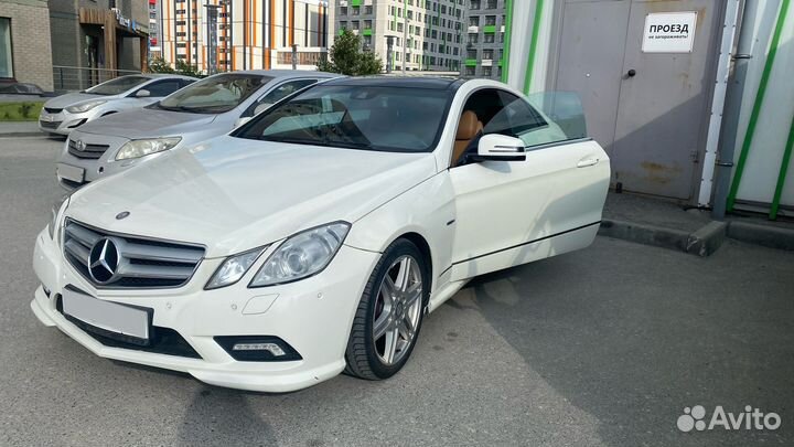 Mercedes-Benz E-класс 1.8 AT, 2011, 161 000 км