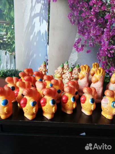 Игрушки резиновые СССР много