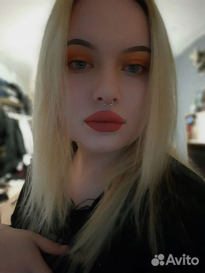 Официант, администратор