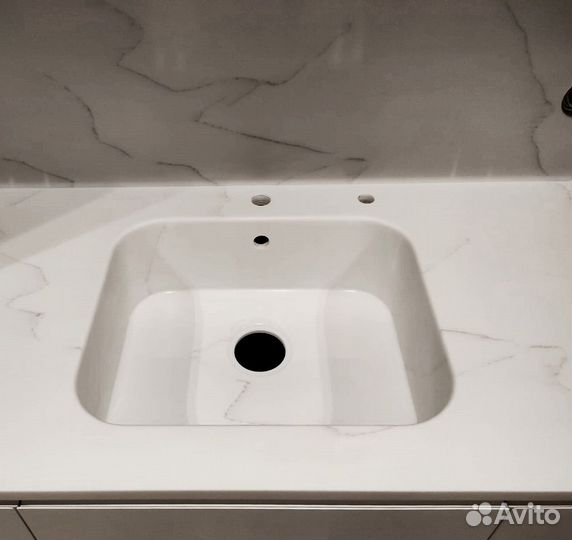 Столешницы мойка стеновая из камня Staron м2/р