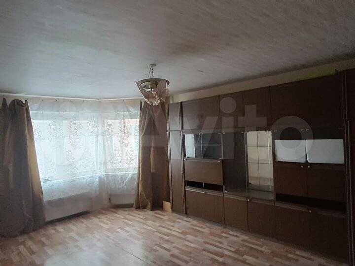 4-к. квартира, 98 м², 1/19 эт.