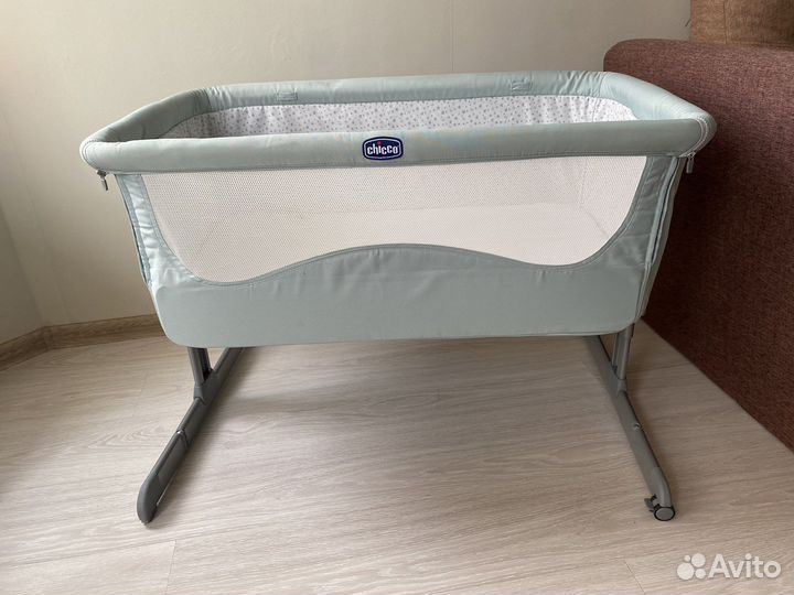 Детская кроватка приставная chicco next2me
