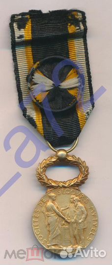 Франция. Медаль Взаимопомощи Министерст Труда 3шт