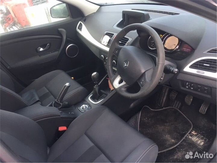 Разбор на запчасти Renault Megane 3 2009