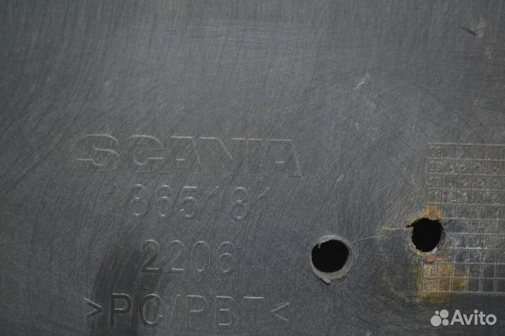 Накладка переднего бампера, центральная scania R-s