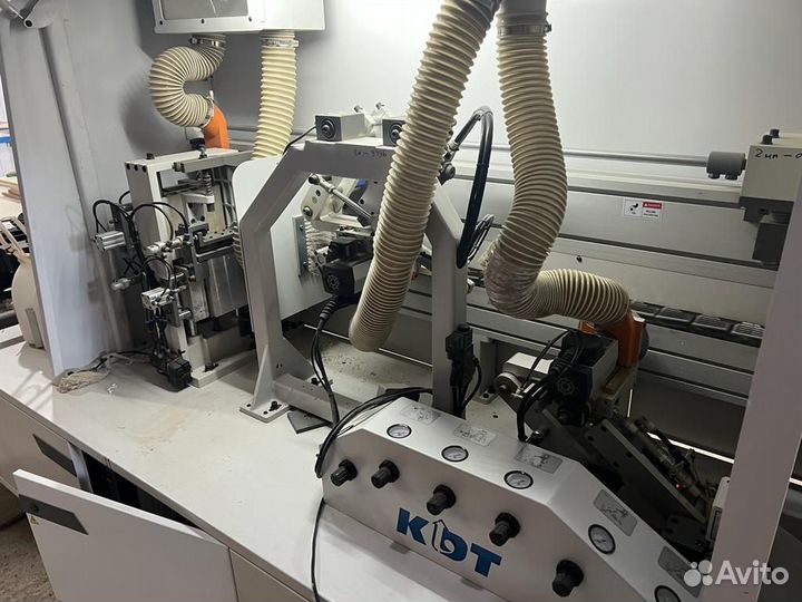 Кромкооблицовочный станок KDT KE-468jska