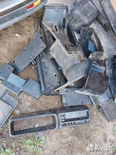 Пластик УАЗ Симбир 3160