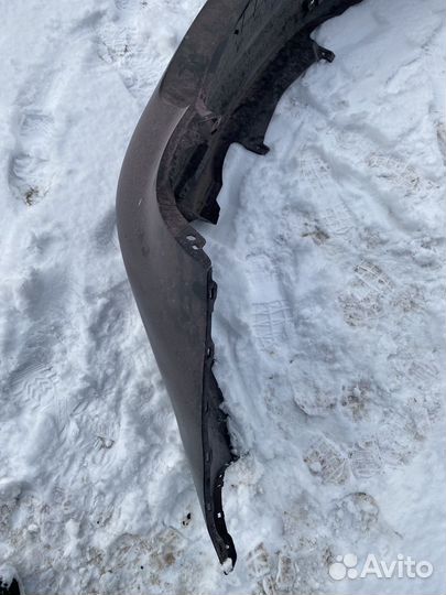 Задний бампер