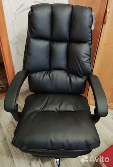 Компьютерное игровое кресло геймерское с массажем