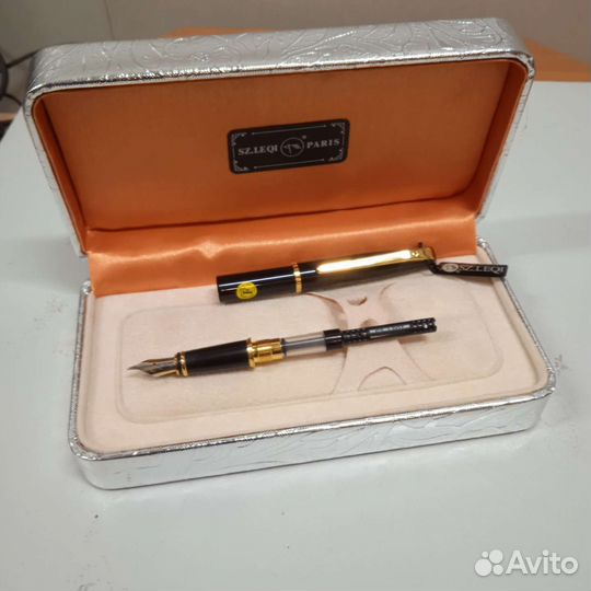 Перьевая ручка