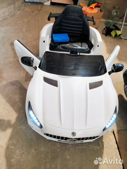 Детский электромобиль